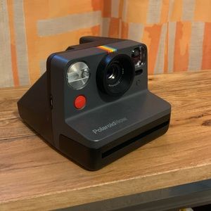 Polaroid Now Camera i- type Instant Camera